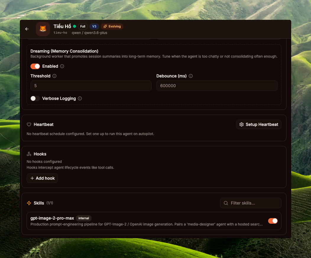 Agent detail page của 'Tiểu Hổ' (handle tieu-ho, provider qwen, model qwen3.6-plus, badges Full / V3 / Evolving): section Dreaming Memory Consolidation (Enabled, threshold 5, debounce 600000ms), Heartbeat (chưa setup), Hooks (chưa configure), Skills (1/1) liệt kê gpt-image-2-pro-max badge internal toggle granted ON với mô tả 'Production prompt-engineering pipeline for GPT-Image-2 / OpenAI image generation. Pairs a media-designer agent with a hosted searc...'.